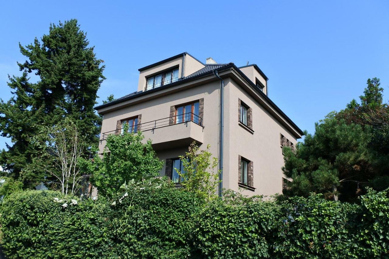 Apartman V Zahrade Praha Troja - Apartment In The Garden Prague Troja Exterior photo